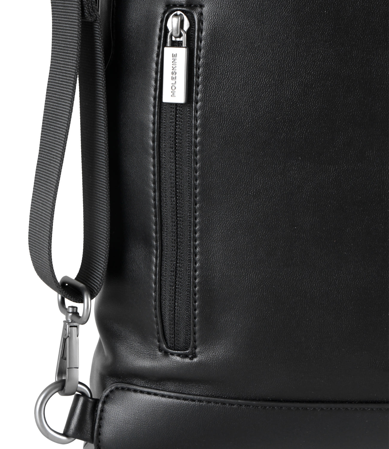 Molesckine | Classic Device Bag Verticole 15.4 Inches Black