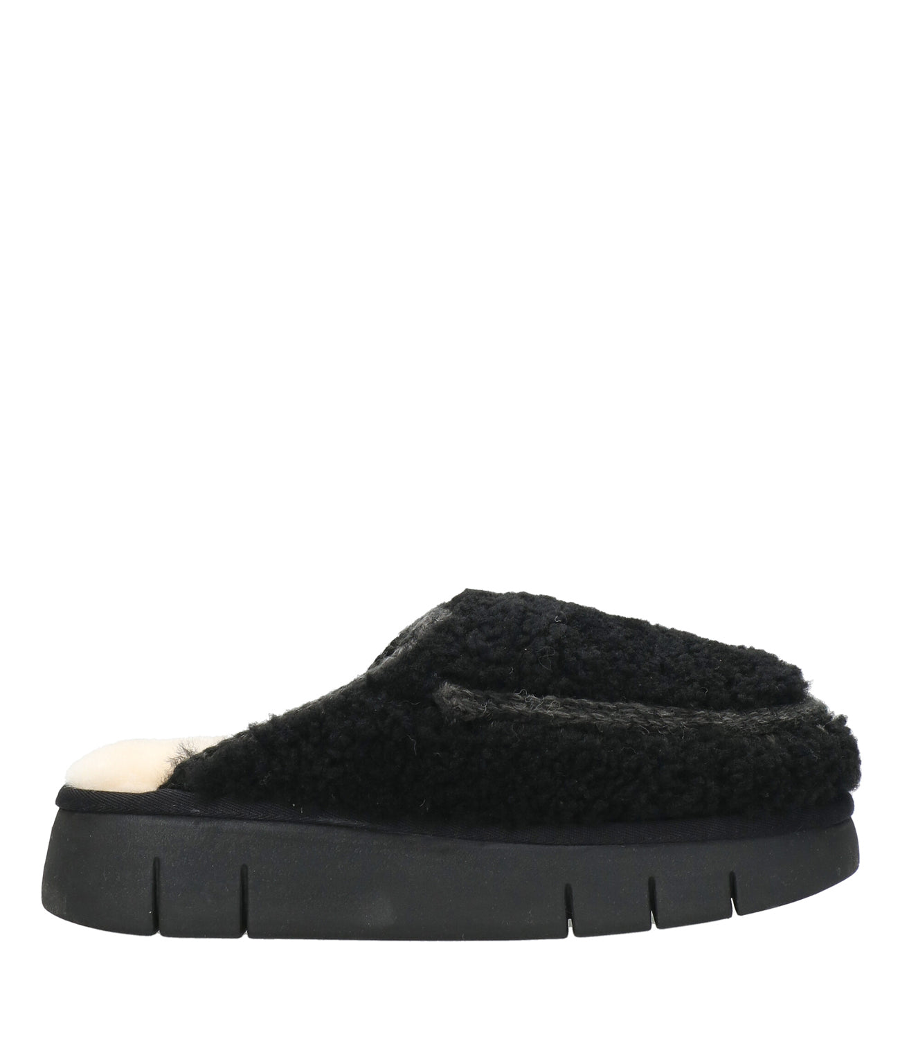 Mou | Slip On Black