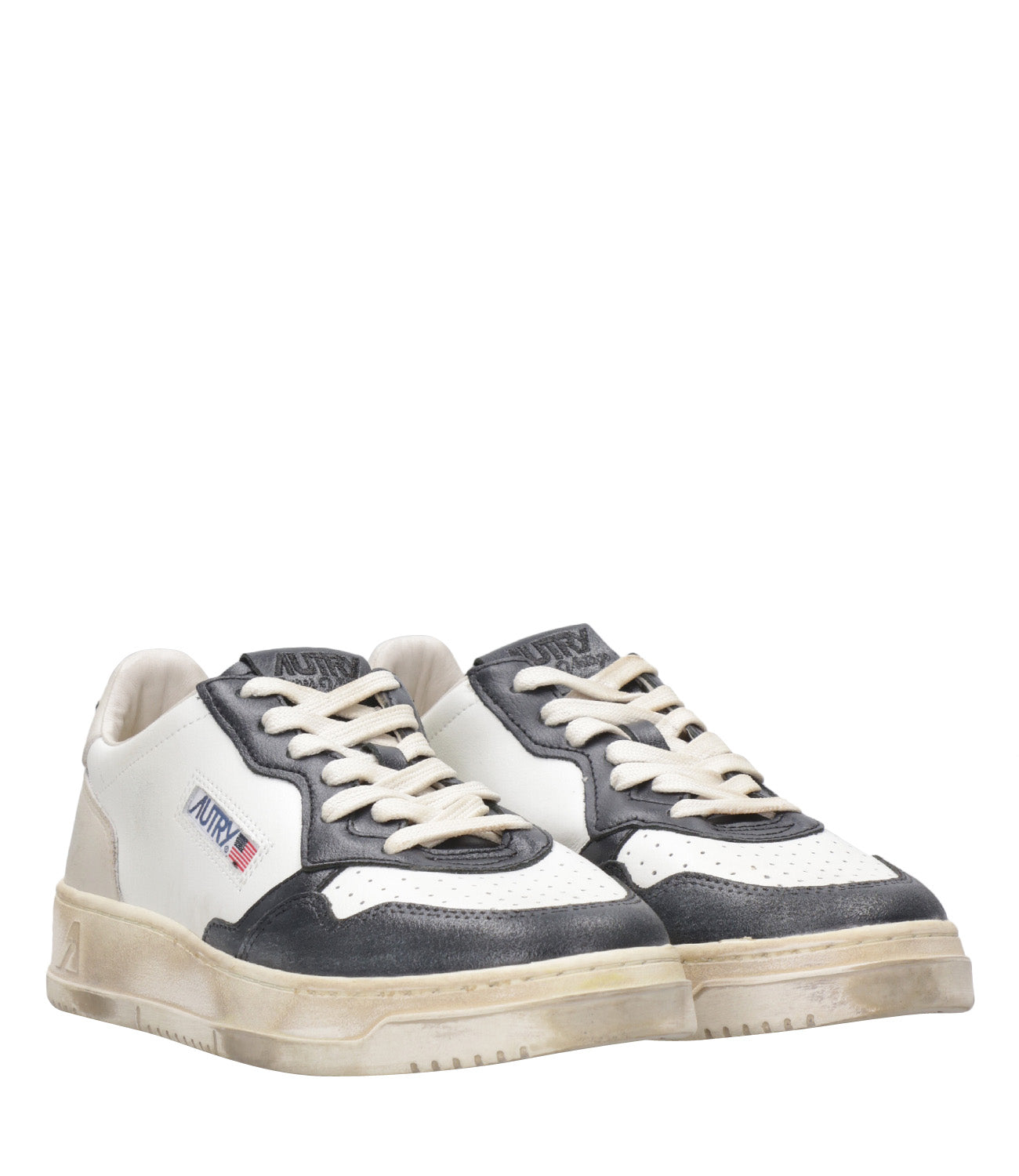 Autry | Super Vintage Low White and Black Sneakers