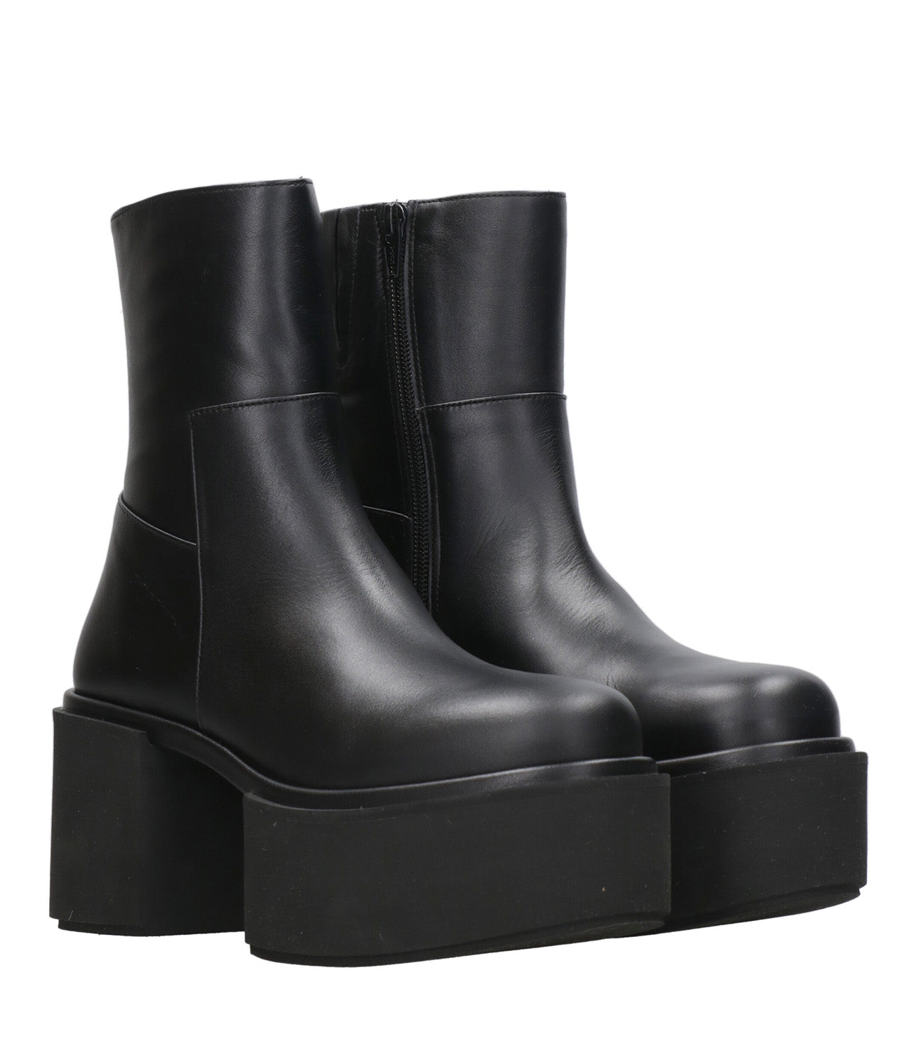 Paloma Barceló | Black Boot