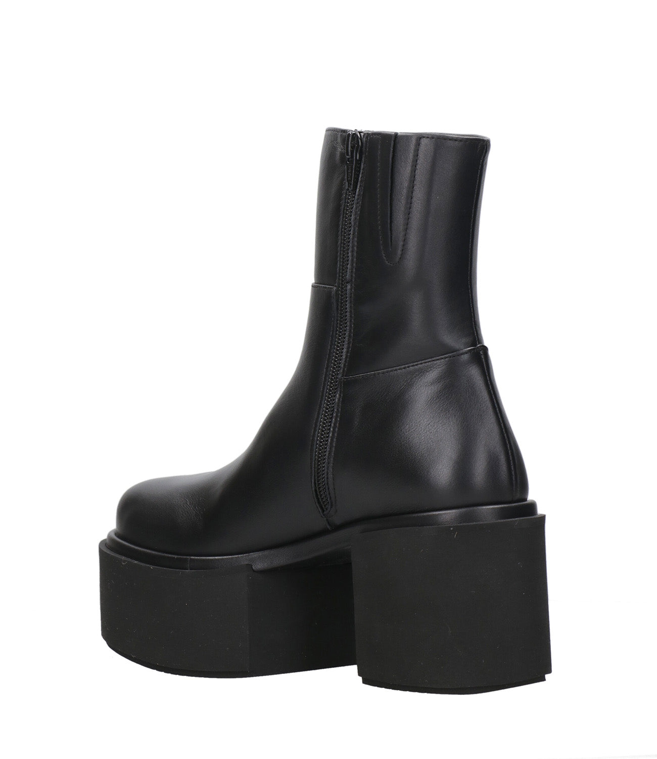 Paloma Barceló | Black Boot