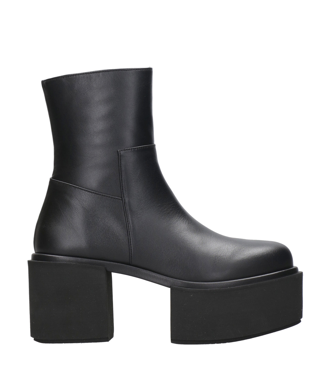 Paloma Barceló | Black Boot