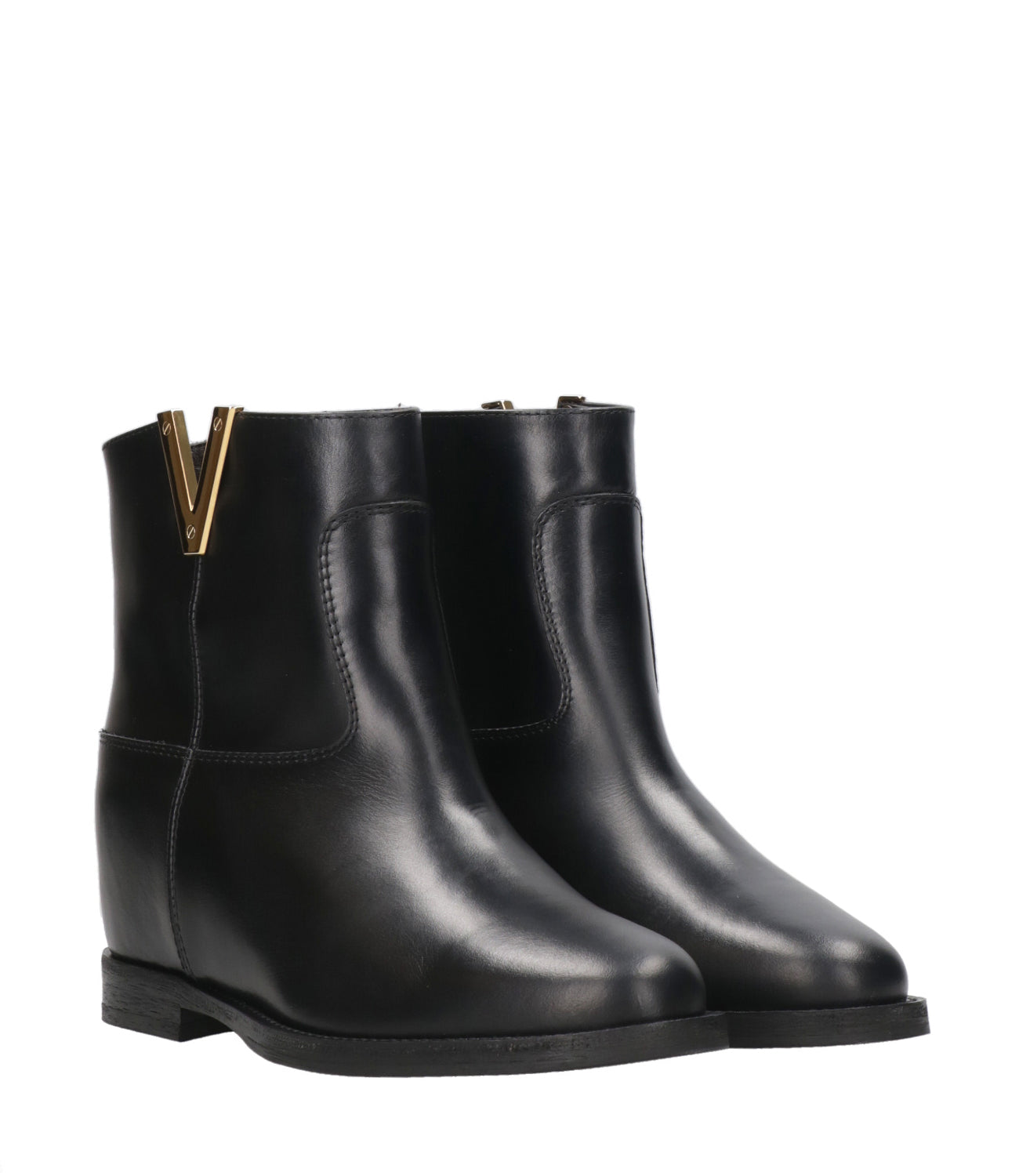 Via Roma 15 | Black ankle boot