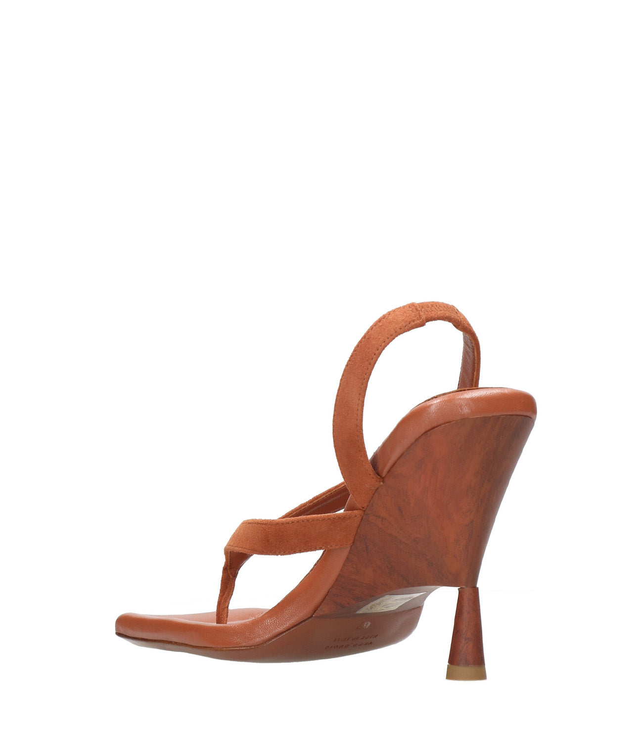 Gia x Rhw | Sandalwood Rosie 12 Bis Caramel