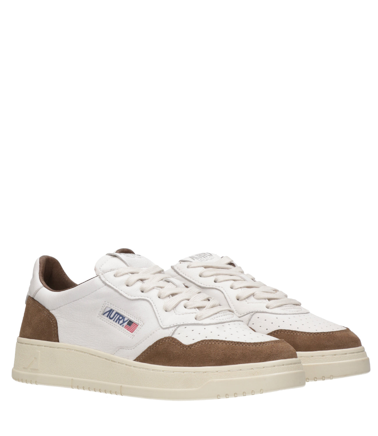 Autry | Medalist Low Man White and Cigar Sneakers